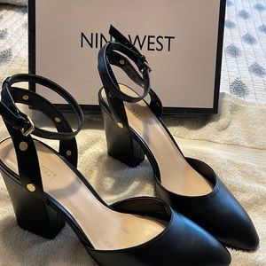Great condition, almost new .  Used only once.